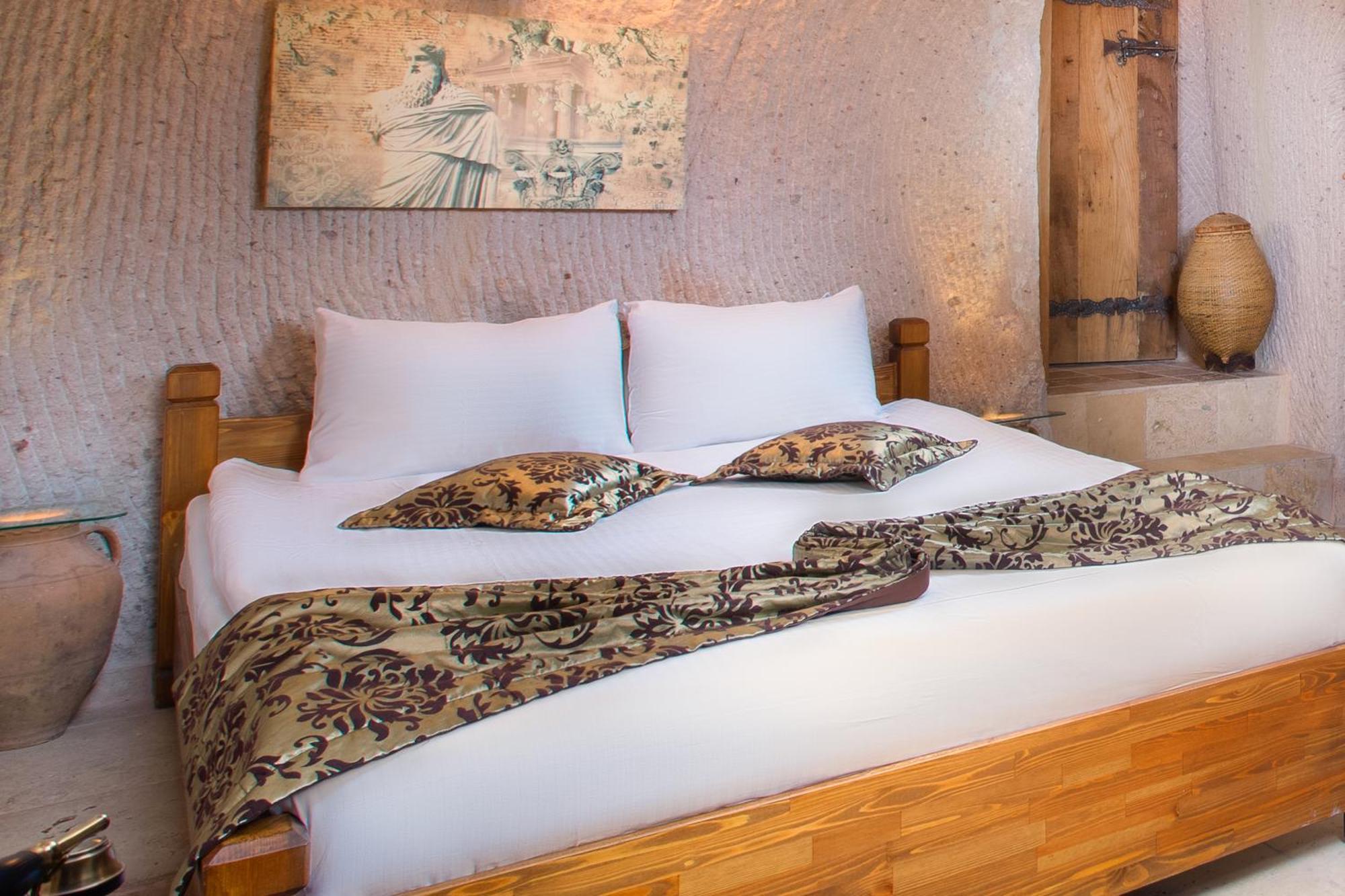 Cappadocia Fairy Chimneys Selfie Cave - Special Class Hotel Uçhisar