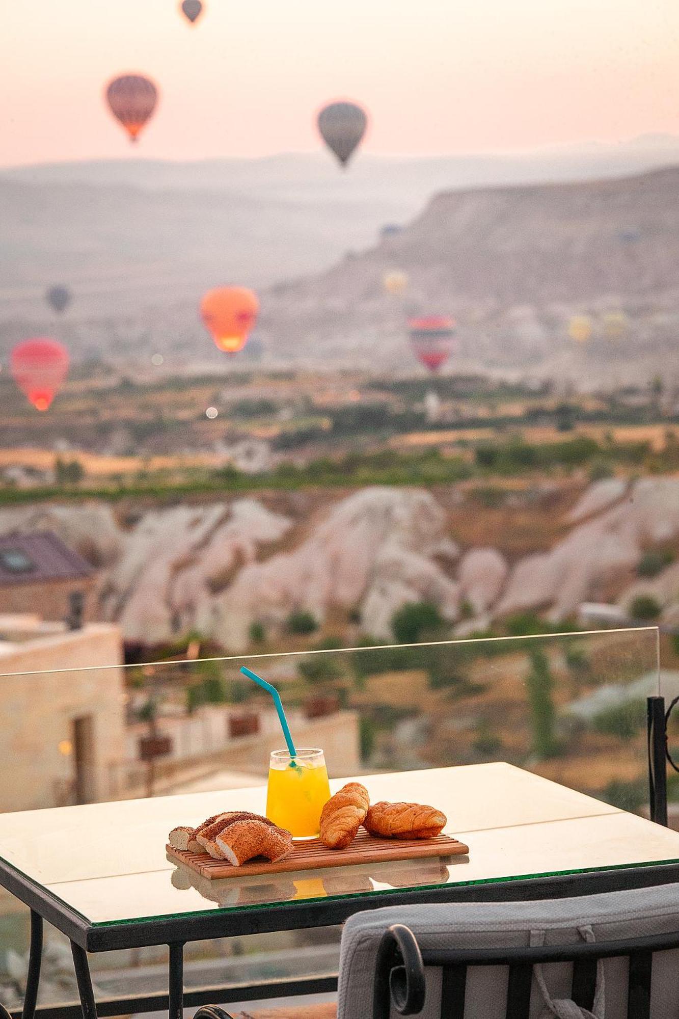 Cappadocia Fairy Chimneys Selfie Cave - Special Class 5* Учисар