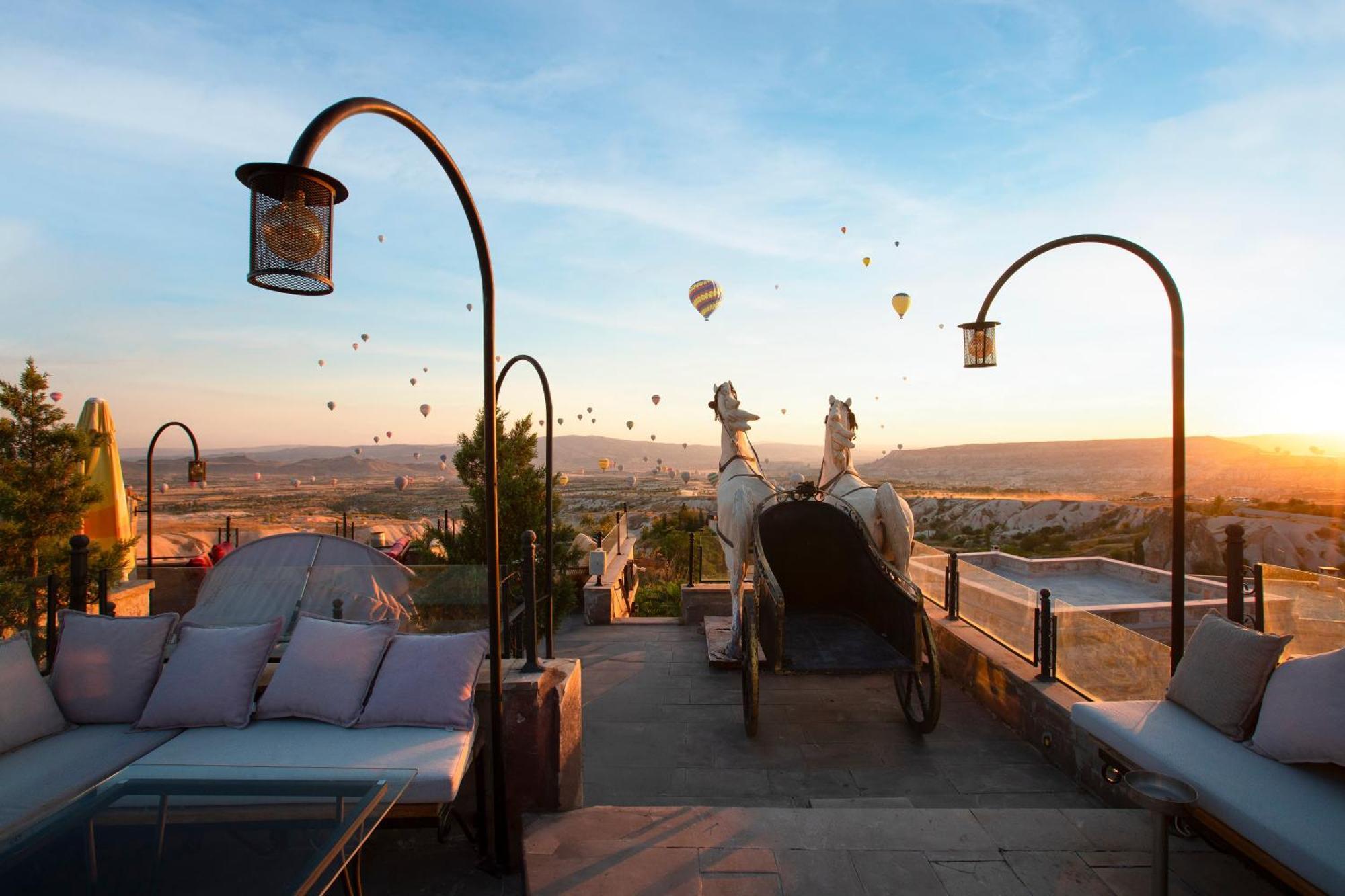 Отель Cappadocia Fairy Chimneys Selfie Cave - Special Class Учисар